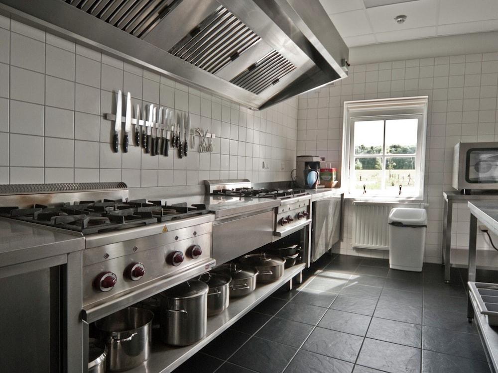 Group Accommodation 50 m From the Oosterschelde