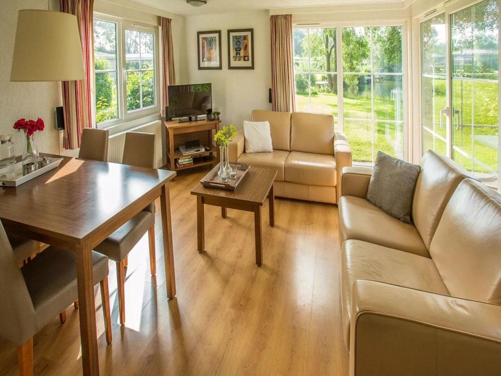 Luxe Chalet w/ Sauna