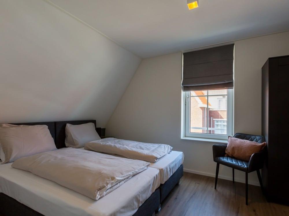 Apartment Near South Beach With Sauna