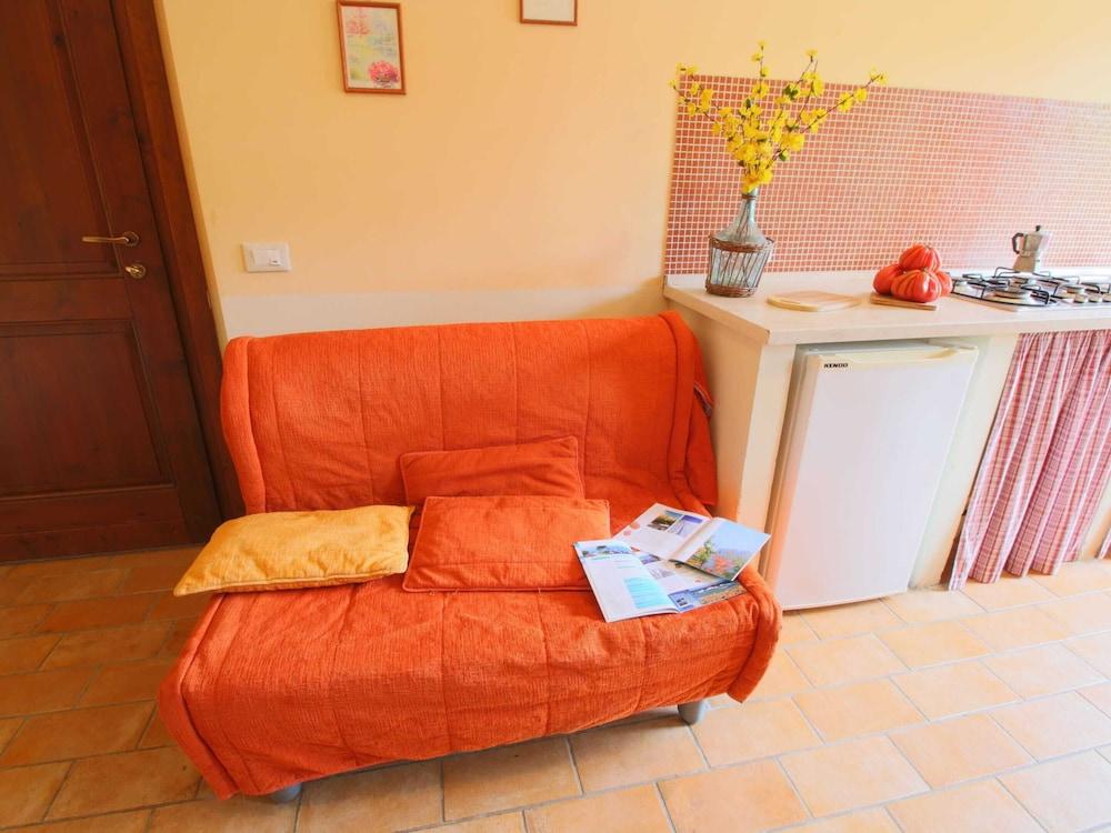 Apartment in Marche With Pool and Privacy