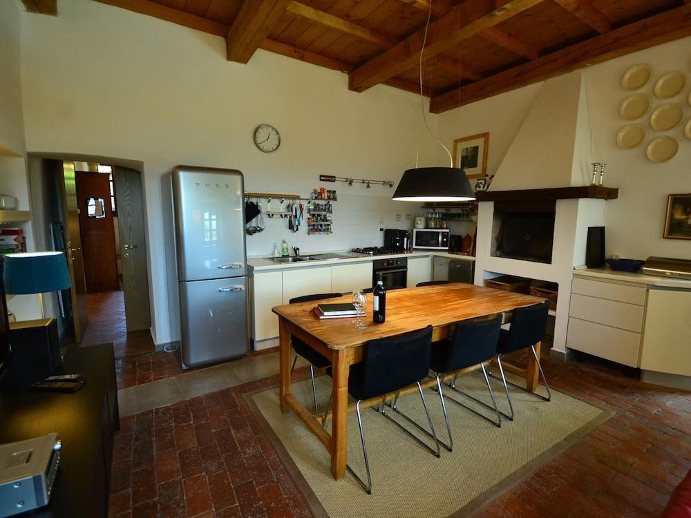 Rustic Tuscan Cottage