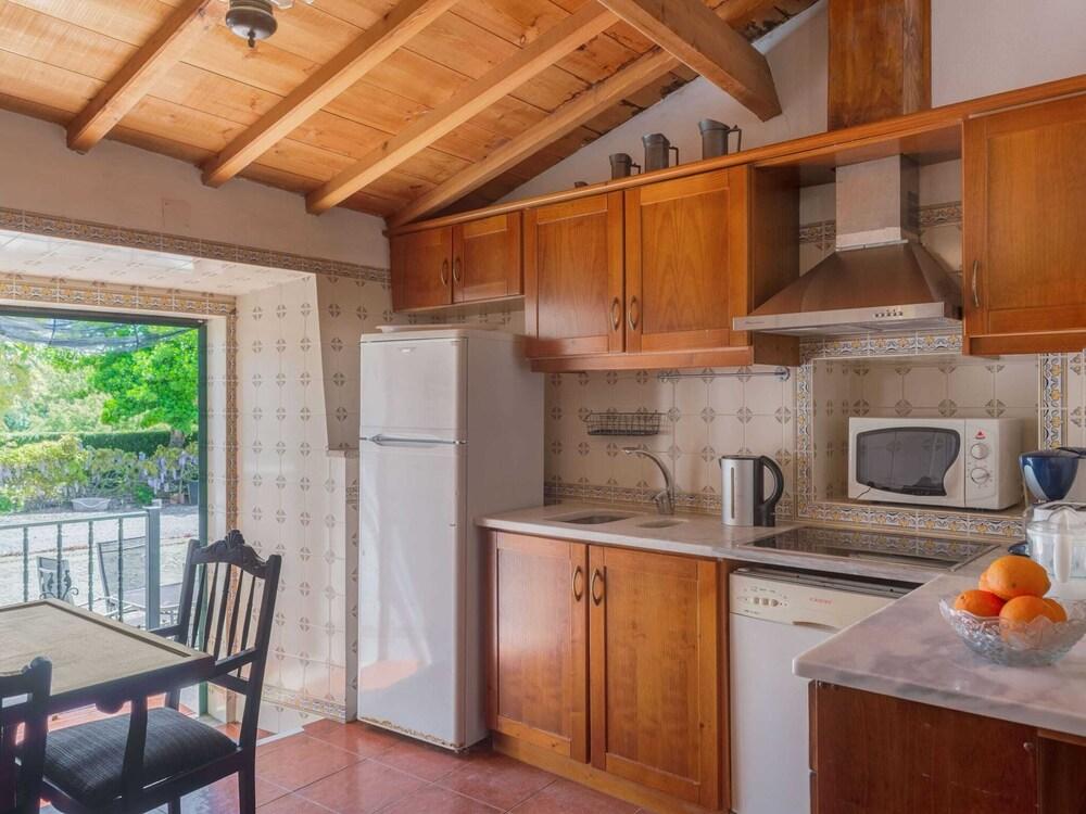 Farmhouse in Montemor-o-novo With Pool