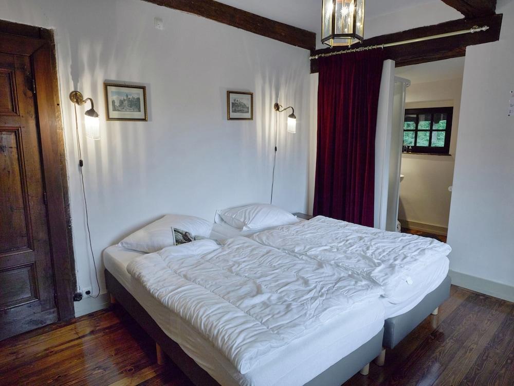 Spacious Villa in Liege