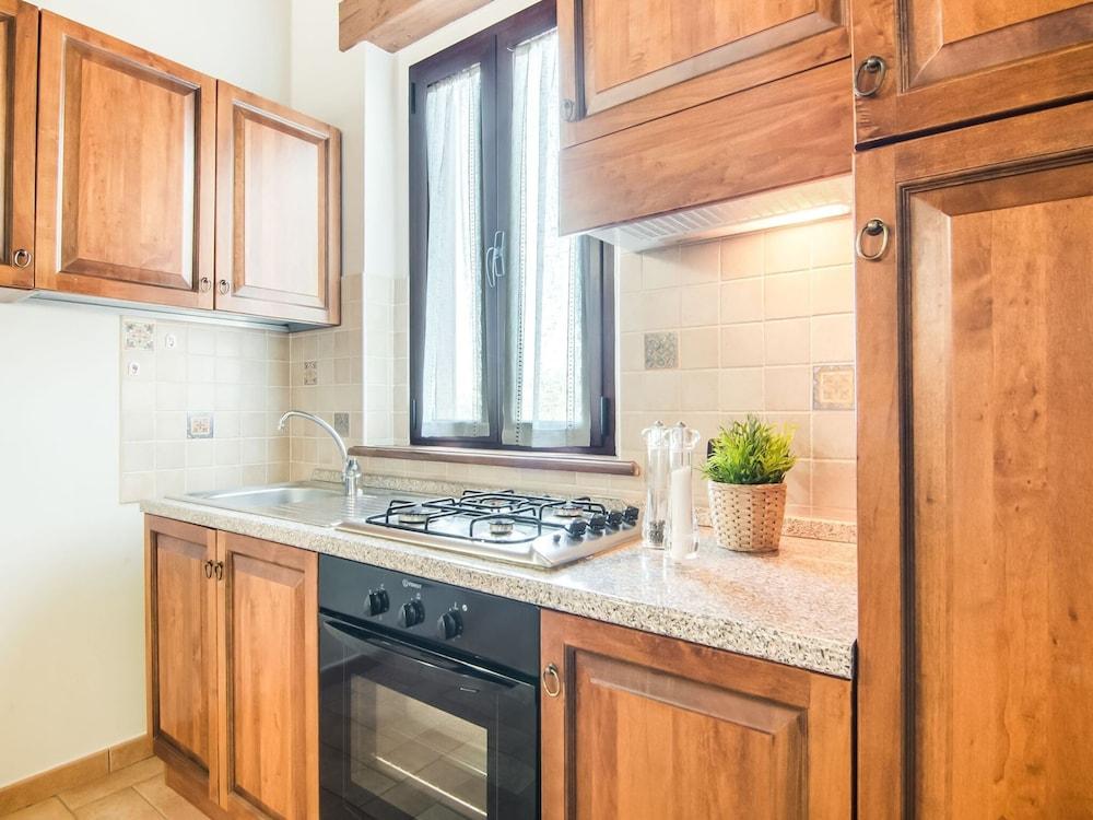 Panoramic Countryside Home