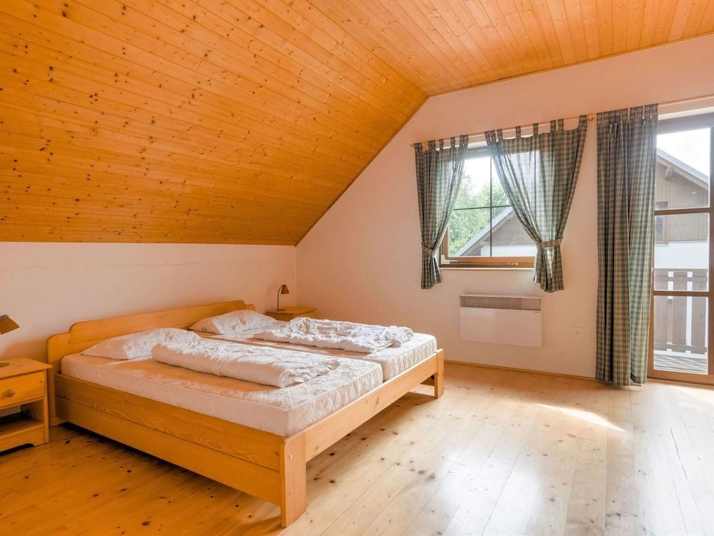 Holiday Home With a Convenient Location in the Giant Mountains for Summer & Winter