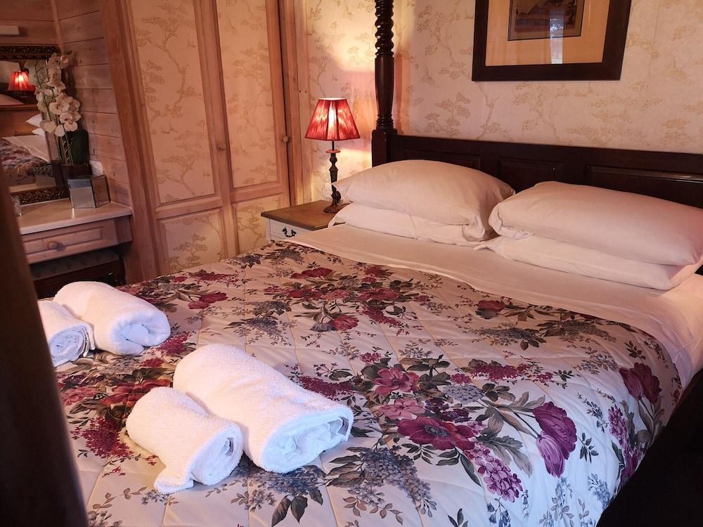 Cottage in Brookland With Private Sauna