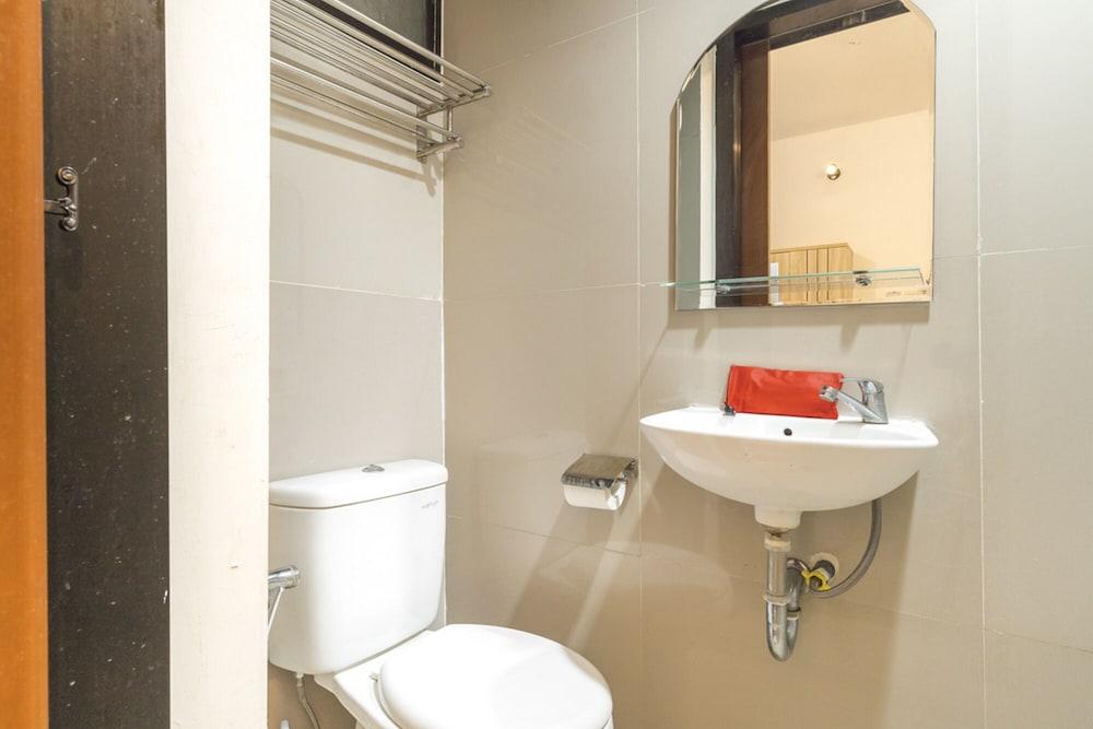 KoolKost @ Nakula Street Seminyak