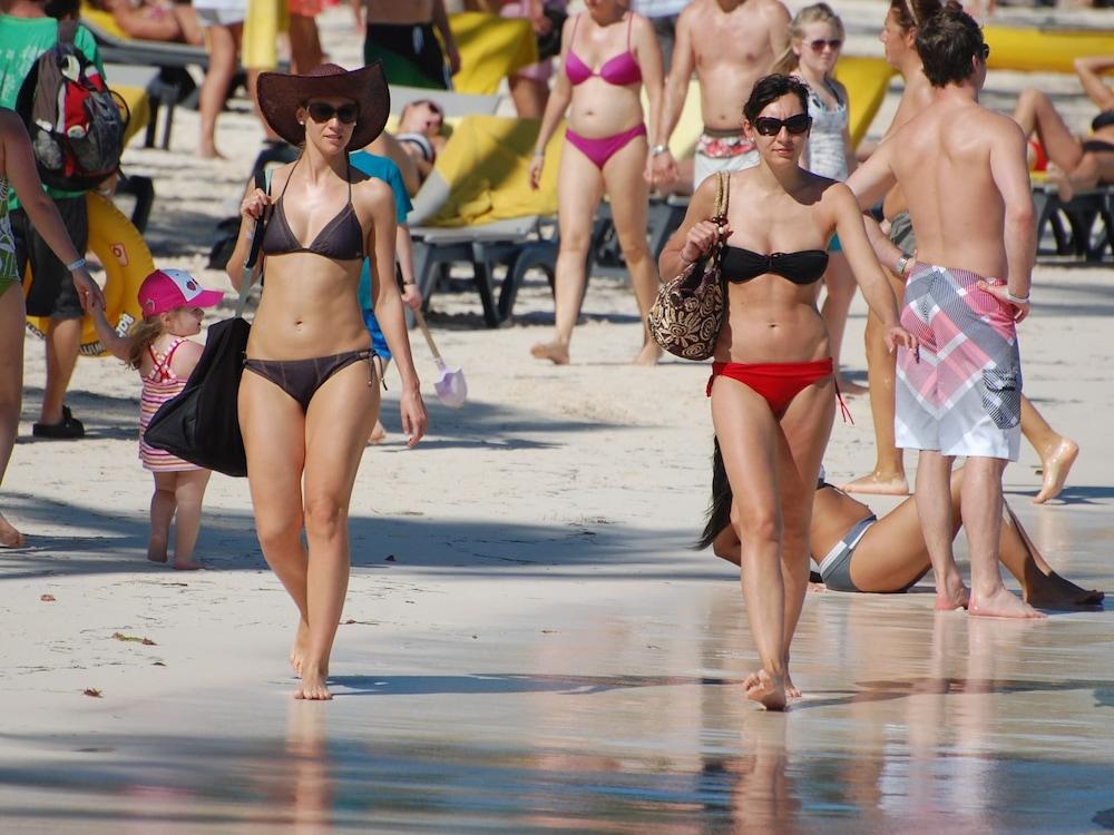 Belvilla by OYO Laura Due