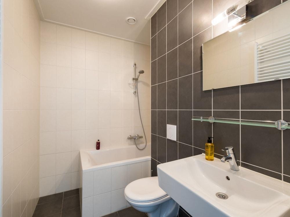 Countryside Group Getaway