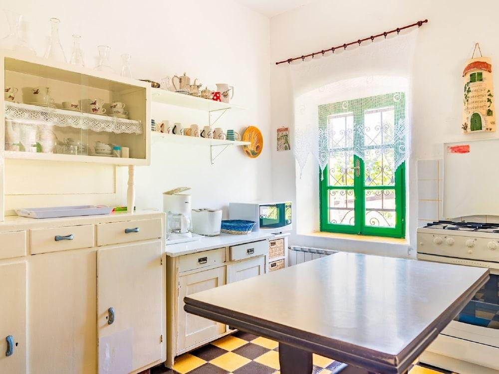 Apartment Crikvenica Near Sandy Beach