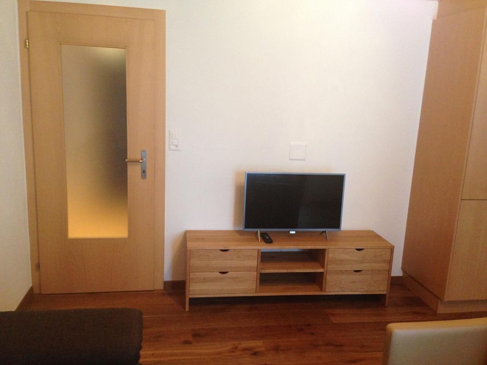 Spacious Apartment in Riederalp near Ski Trail