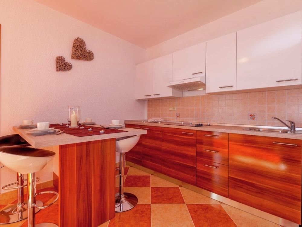 Country House in Croatia With Pool