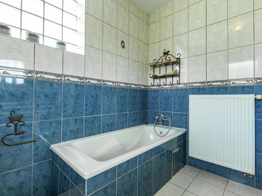 Spacious Family Home