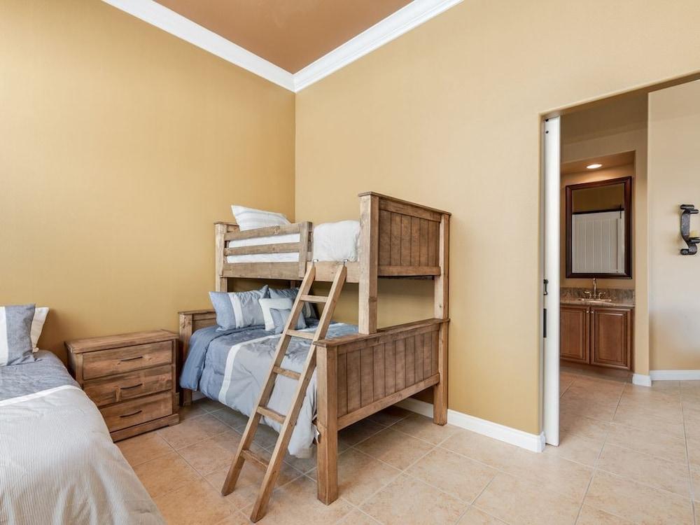 4BR PGA West Pool Home by ELVR - 54843