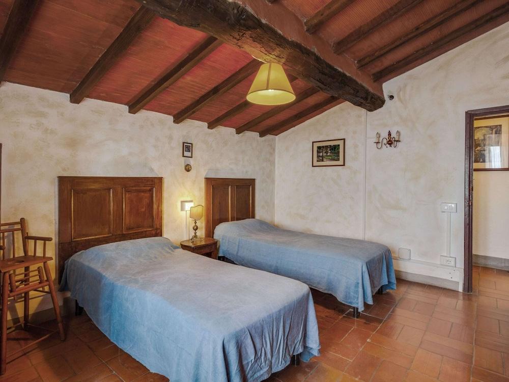 Apartment Tuscany Near Pratomagno Mountain