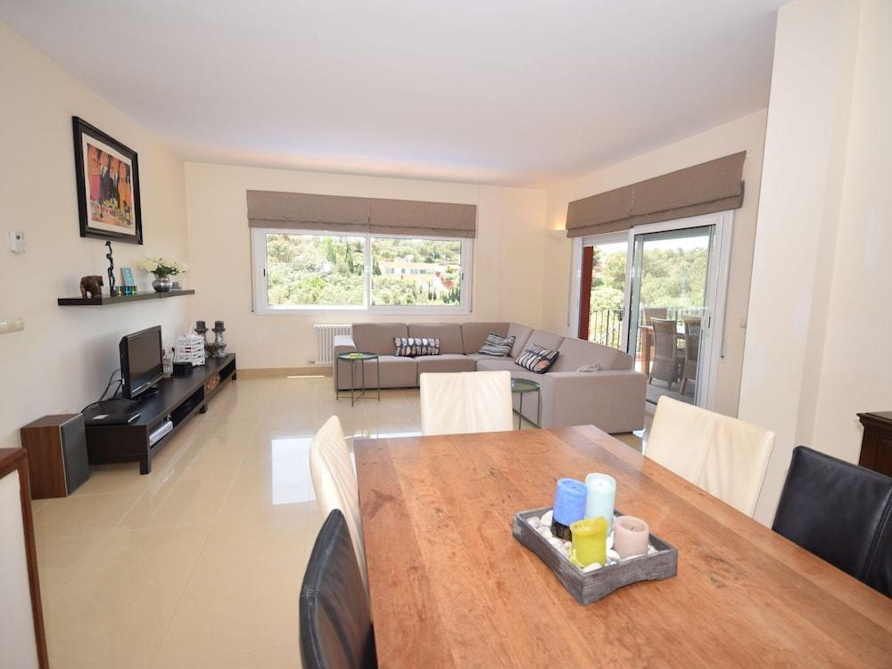 Cozy Villa in Begur With Swimming Pool