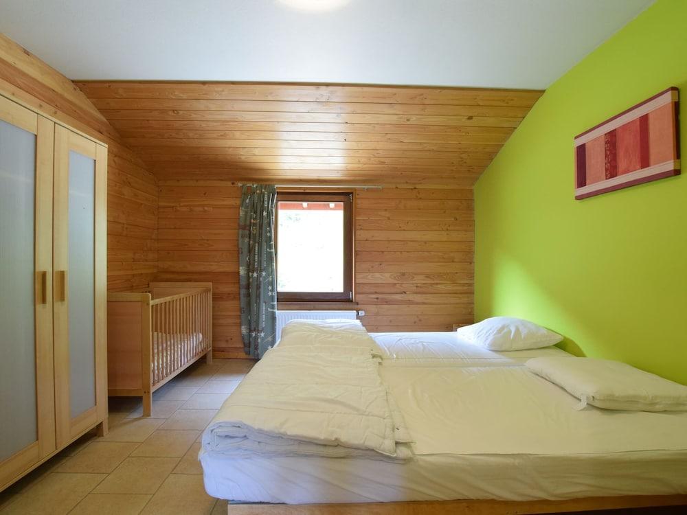 Rendeux Retreat With Sauna