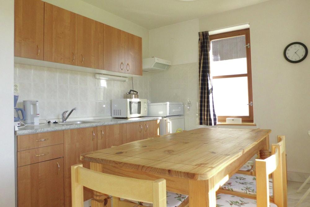 Mansion in Starkov Near Acitvities