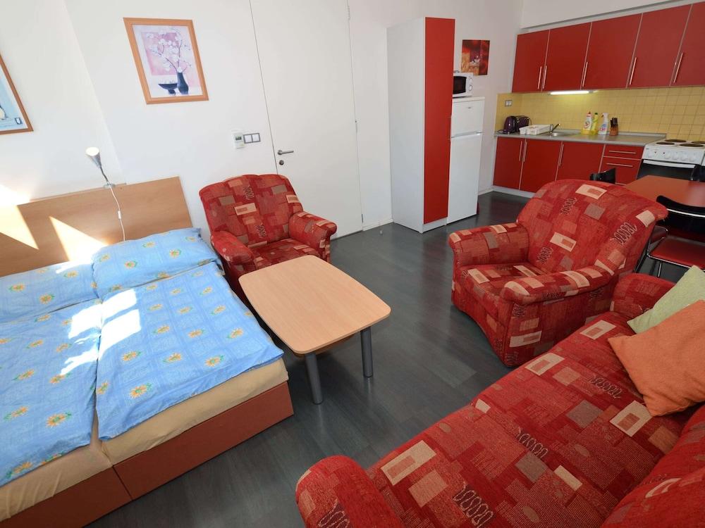 Apartment Near Ski Slopes