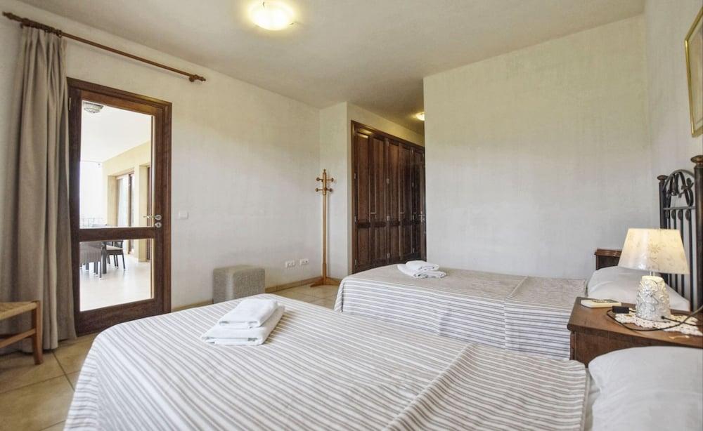 House in Majorca With Pool and Mountain Views