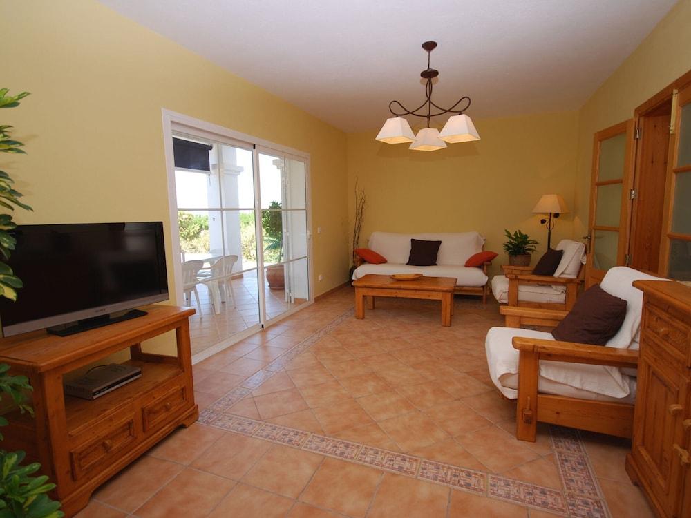 Belvilla by OYO El Bosque