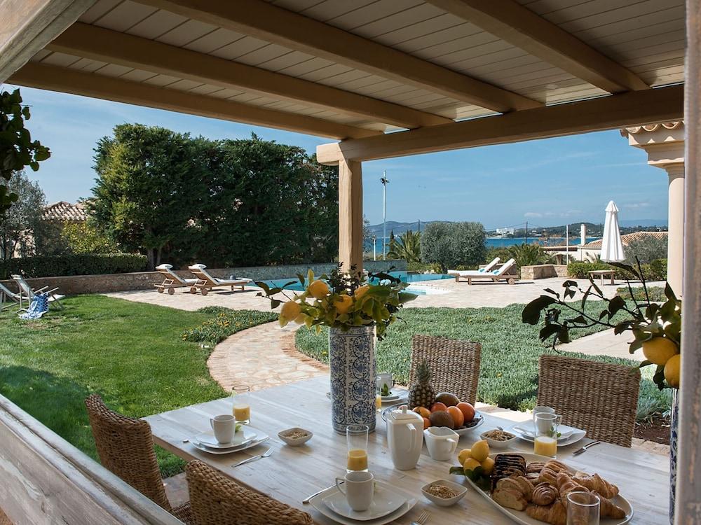 Luxurious Villa in Peloponnese With Pool