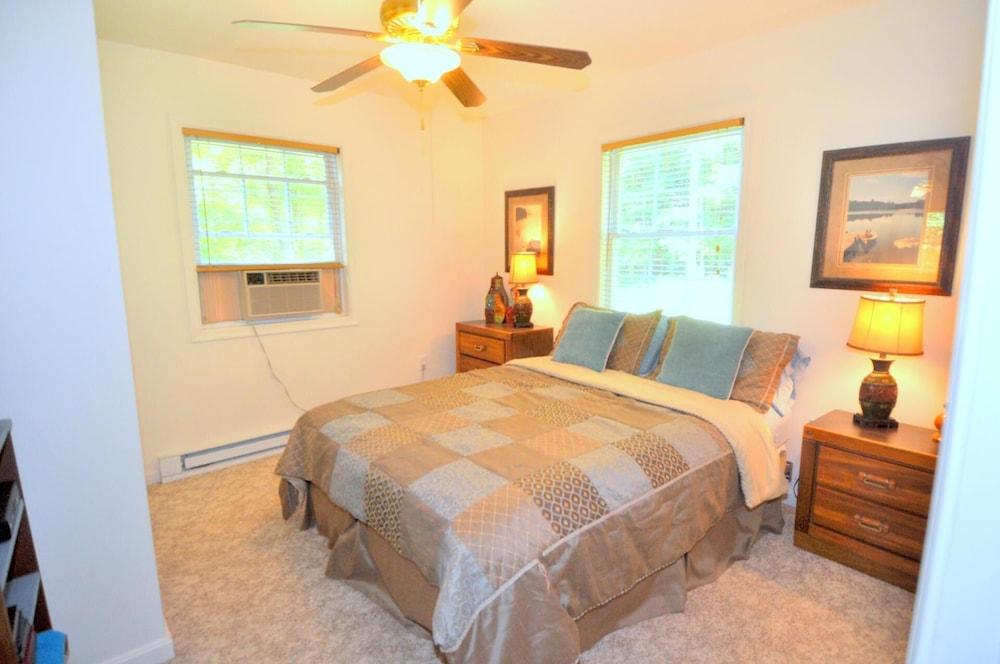 Trails End River Retreat - Riverside