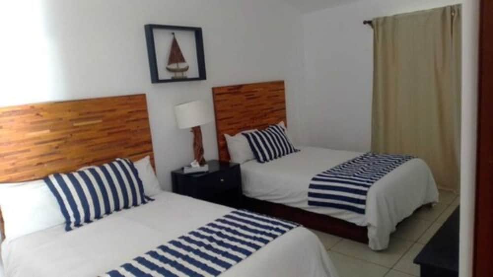 Color Marino Seaside Hotel