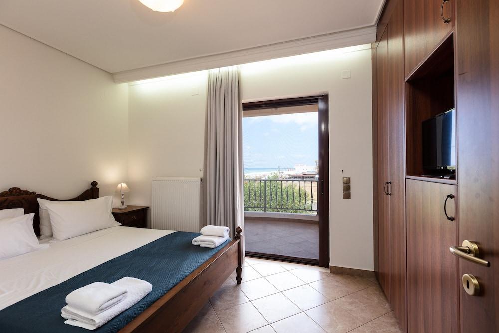 Kahlua Bay Apartments