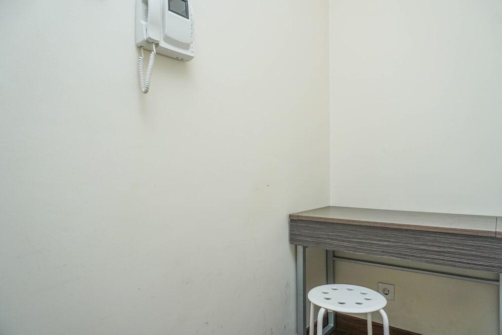 Good Location @ Studio Puri Orchard Apartment