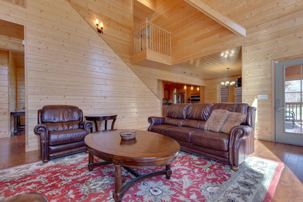 Orchard Hideaway by Jackson Mountain Rentals