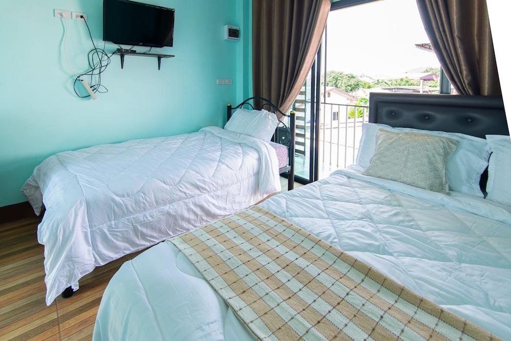 Brown Home Sattahip 19