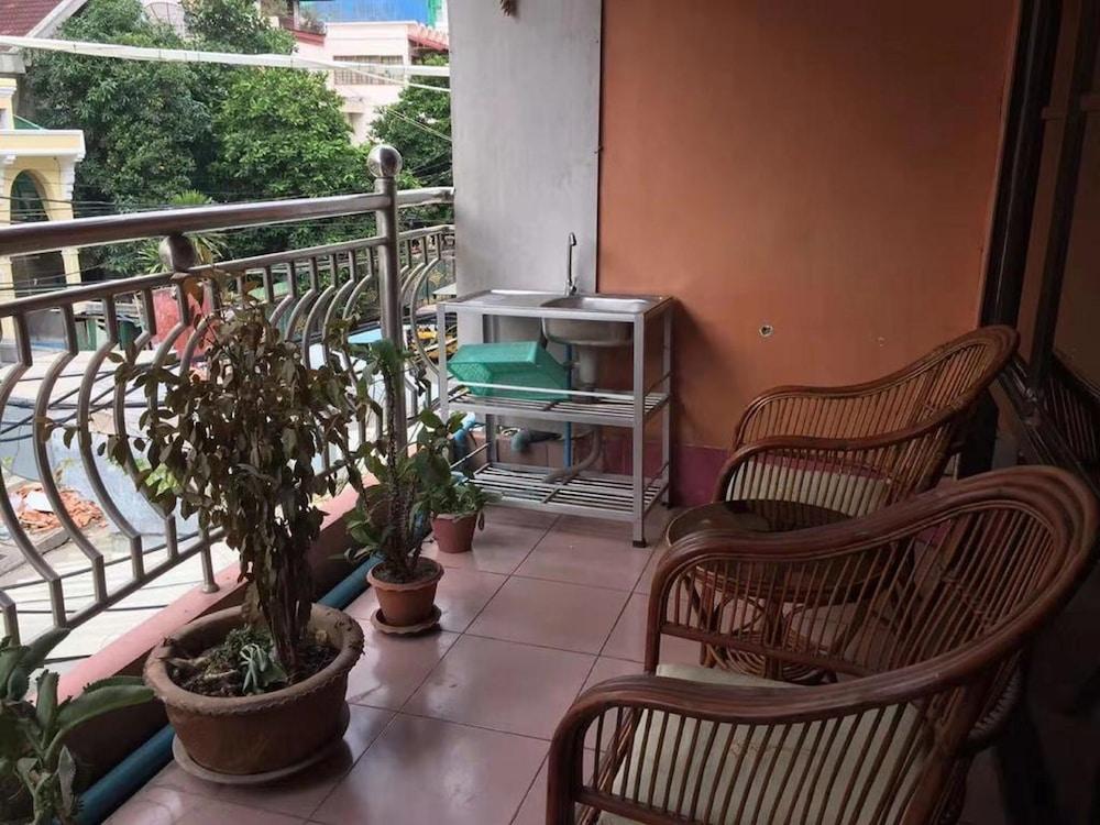 Golden Bridge Guest House