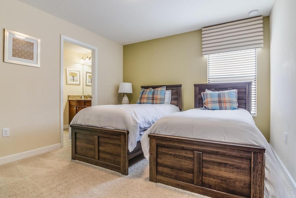 1452rf - The Retreat at Championsgate