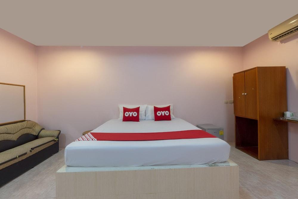 OYO 1070 Paradise Resort