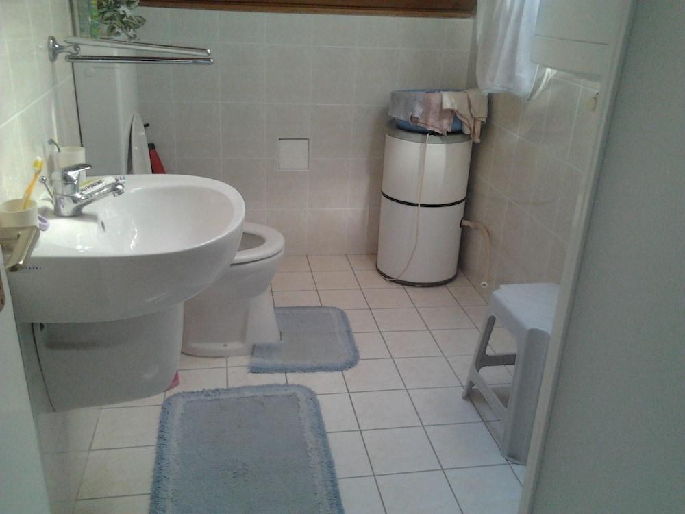 A Whole Holiday House With a Garden in Fonyód for 2-10 Persons