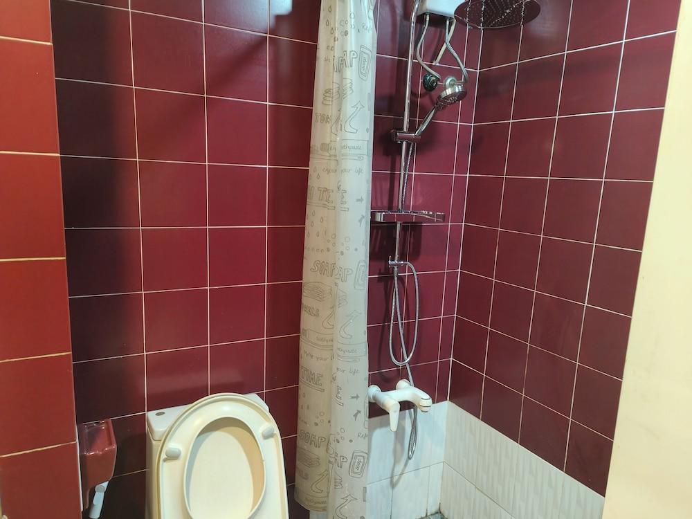 305 Jomtien Hill Resort