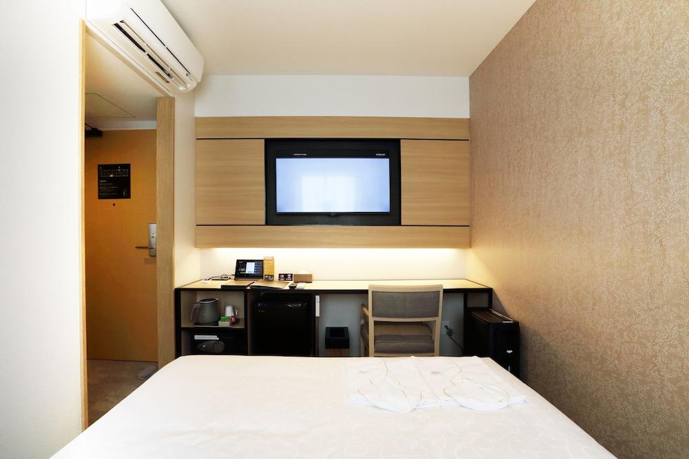 Henn na Hotel Premier Nara