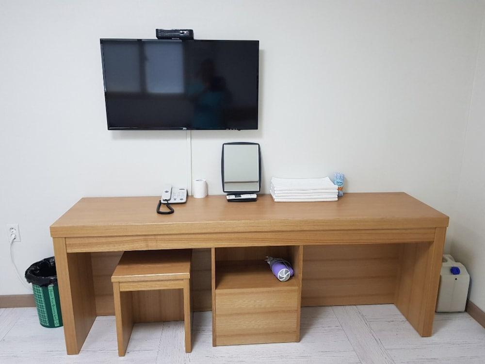 Daecheon 323 Condo