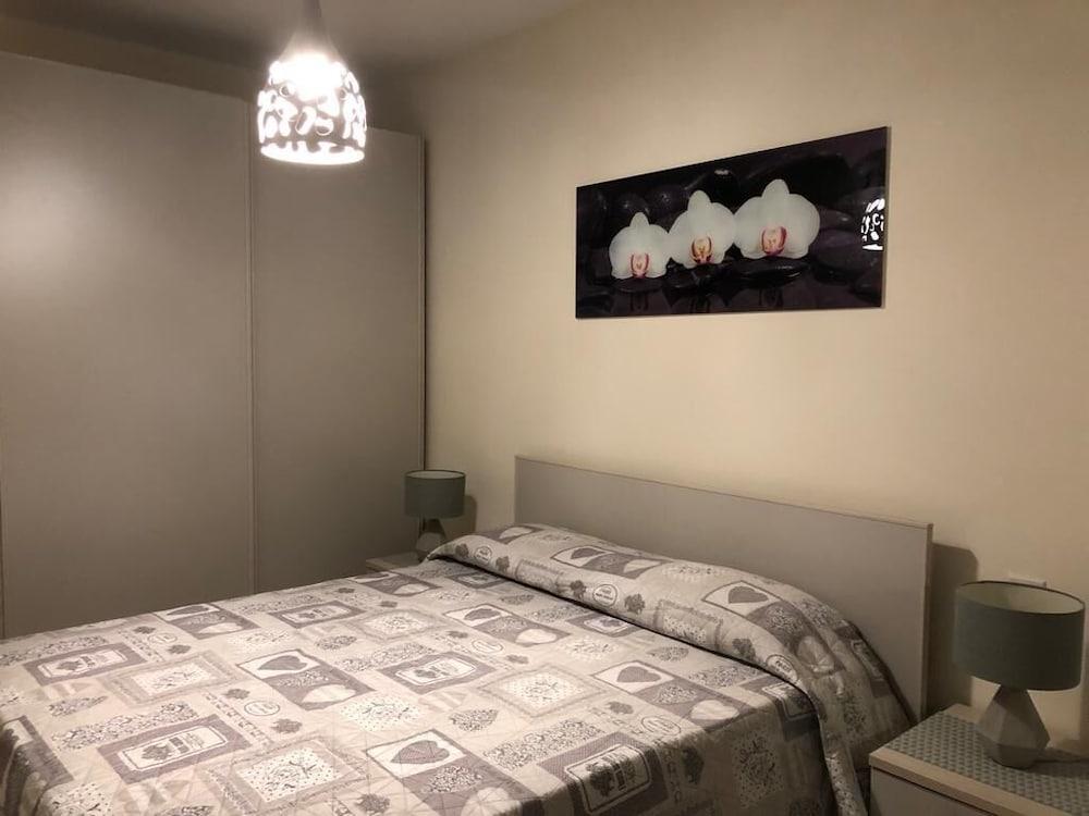 Sea View 2 Bed Apartment Close To Beach Hpi7738