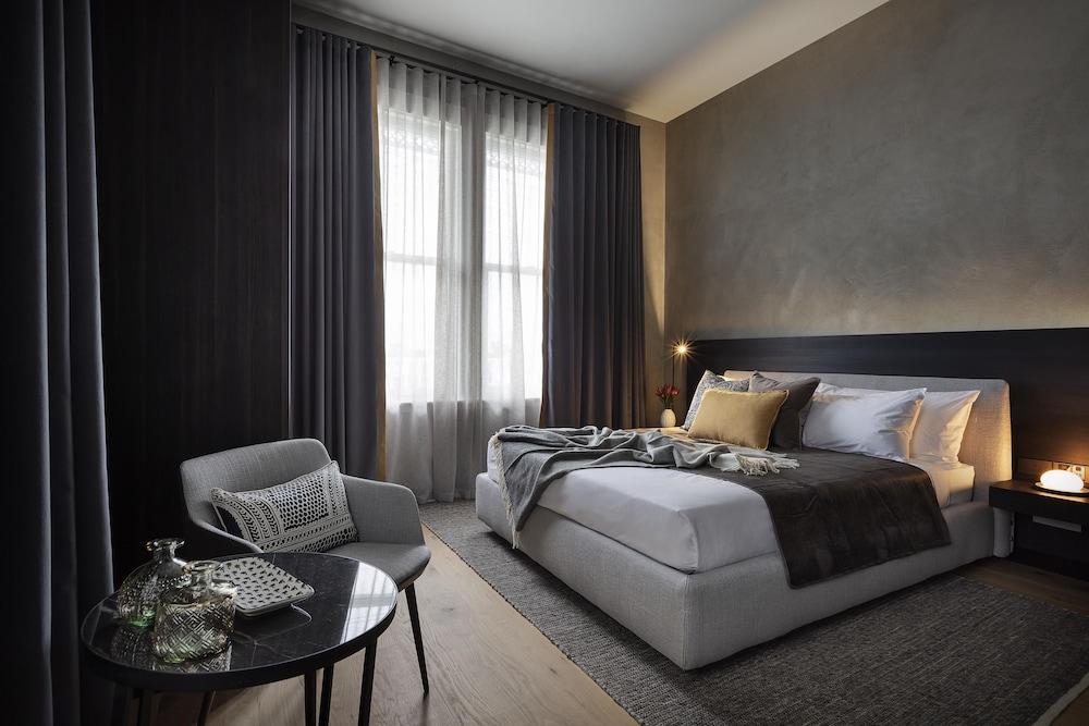 Hotel Fitzroy Curated by Fable