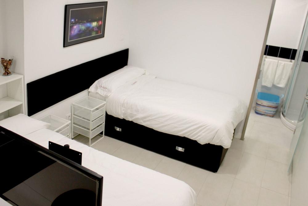 Apartamentos Funway Hostel