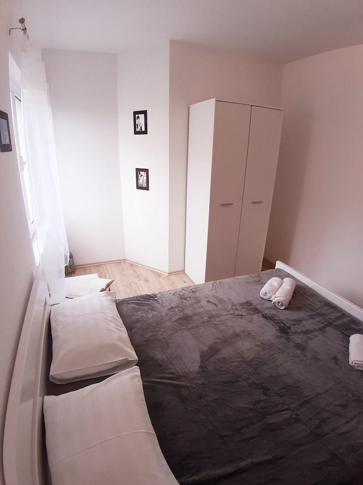 Modern Apartment With Seaview