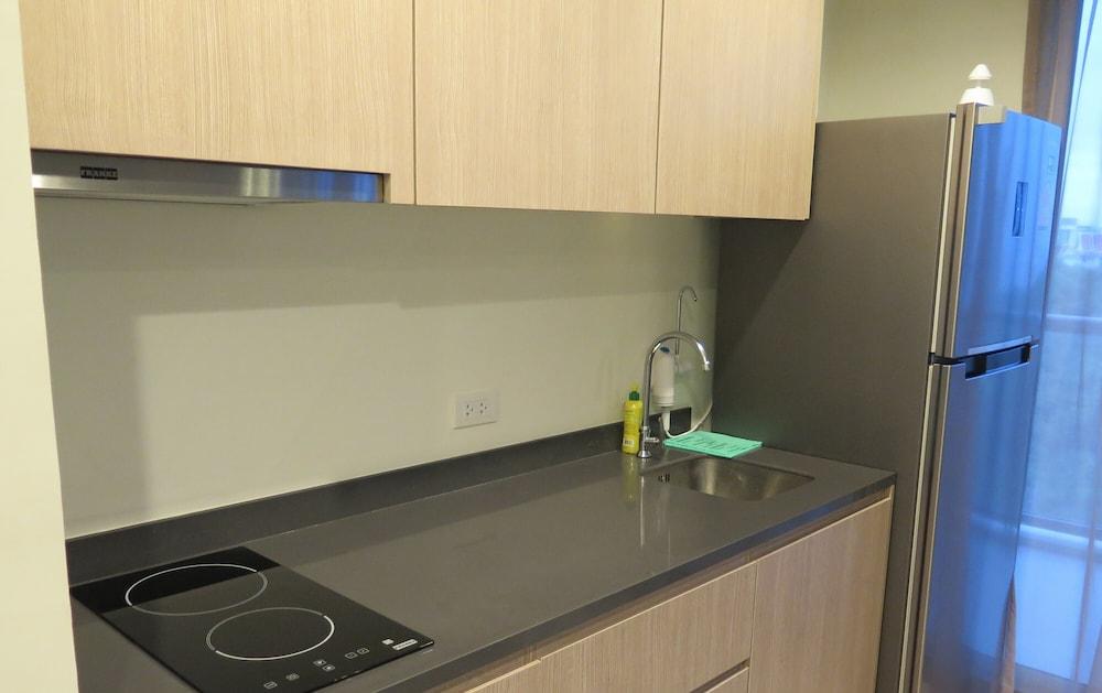 3110 - 2 Bedroom Seaview Deluxe Apt Unixx Pattaya