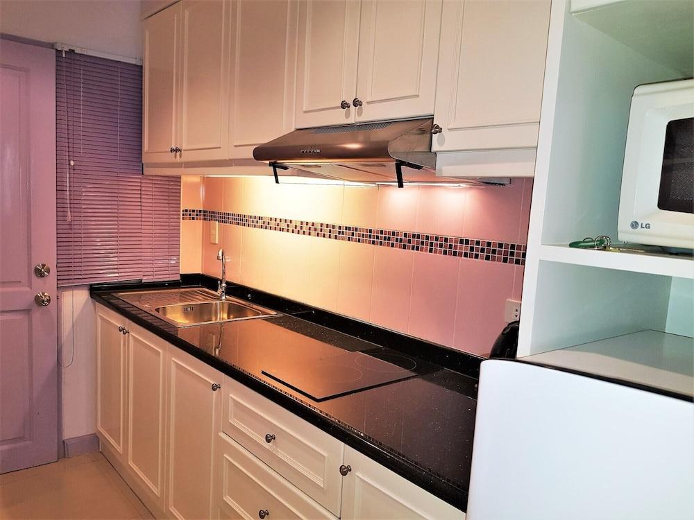 Ground Floor 42 sq m Studio at Baan Suan Lalana