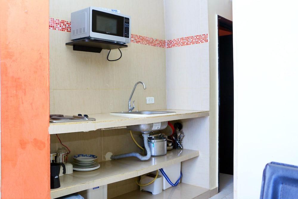 Sea View Apartment 1-19c Air Wifi