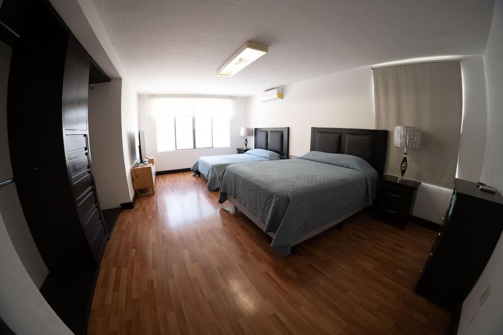 1, Apartment for 4 People - With Invoice