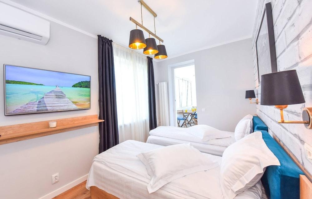 Elite Apartment - Cismigiu Gardens