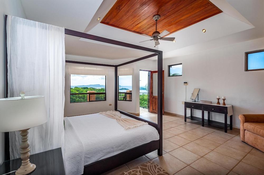 Ocean-view Villa Above Potrero Overlooking two Bays