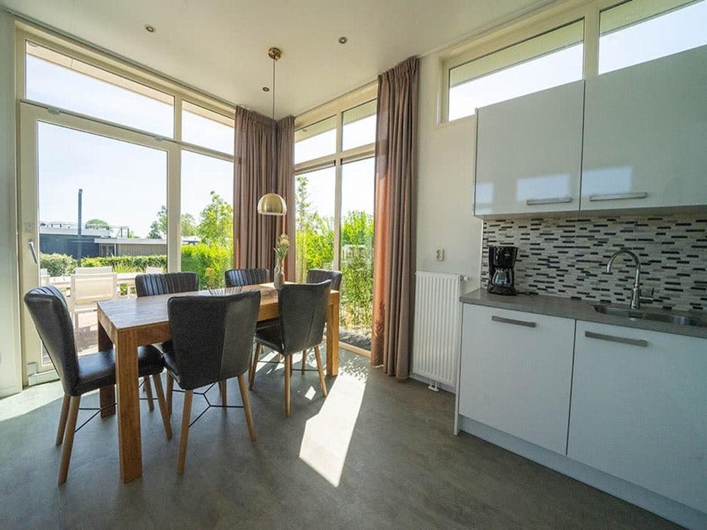 Luxury Chalet With a Dishwasher